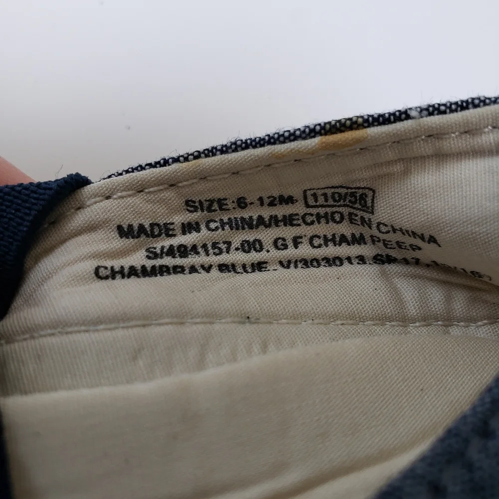 Old Navy Infant Chambray Sandals